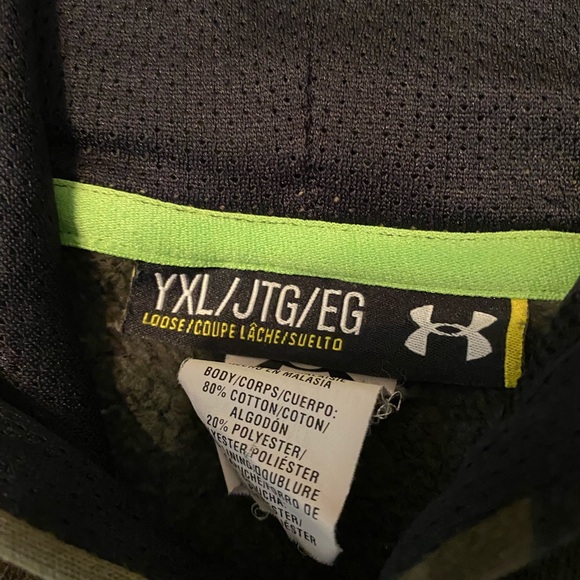 Boys Under Armour Youth L hoodie - Picture 3 of 3